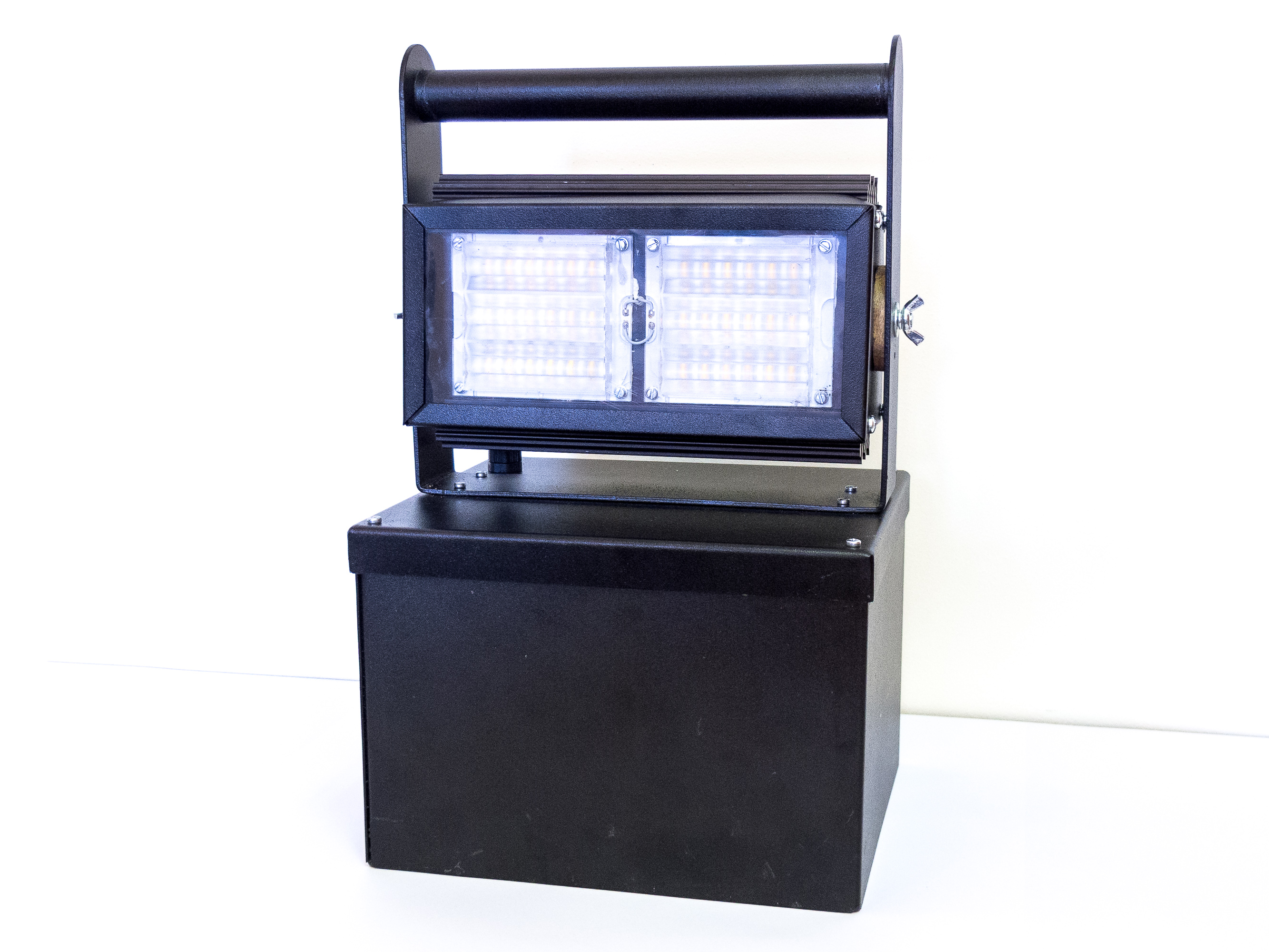 Светодиодный переносной светильник ССД-МС